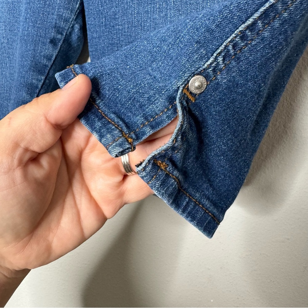 Gloria Vanderbilt Mid Rise Bermuda Denim Jeans Women’s Size 16 - Picture 6 of 9